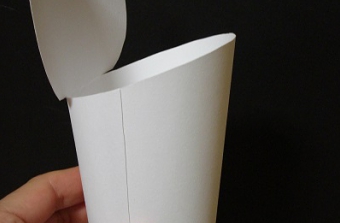 paper cup with lid